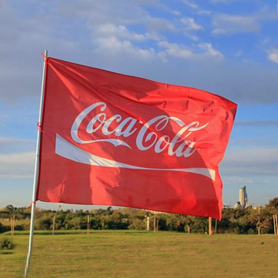 bandera_publictaria_poliamida_coca-cola
