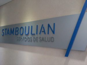 Cartel corporeo 3D - Stamboulian