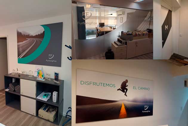 Vista general de las oficinas renovadas de Furlong Fox con decoración de Rotularte.