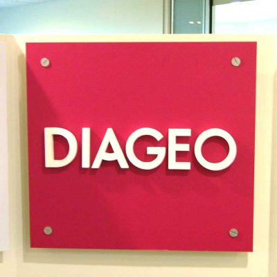 Logo corporeo Diageo