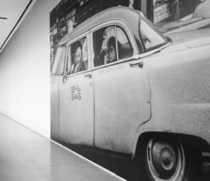 Mural fotográfico Diane Arbus - Malba