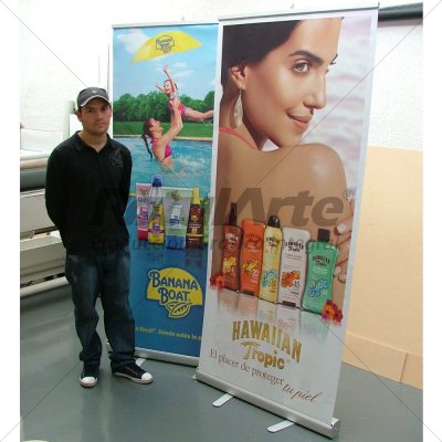 Portabanner Roll-Up aluminio con impresión full color para eventos